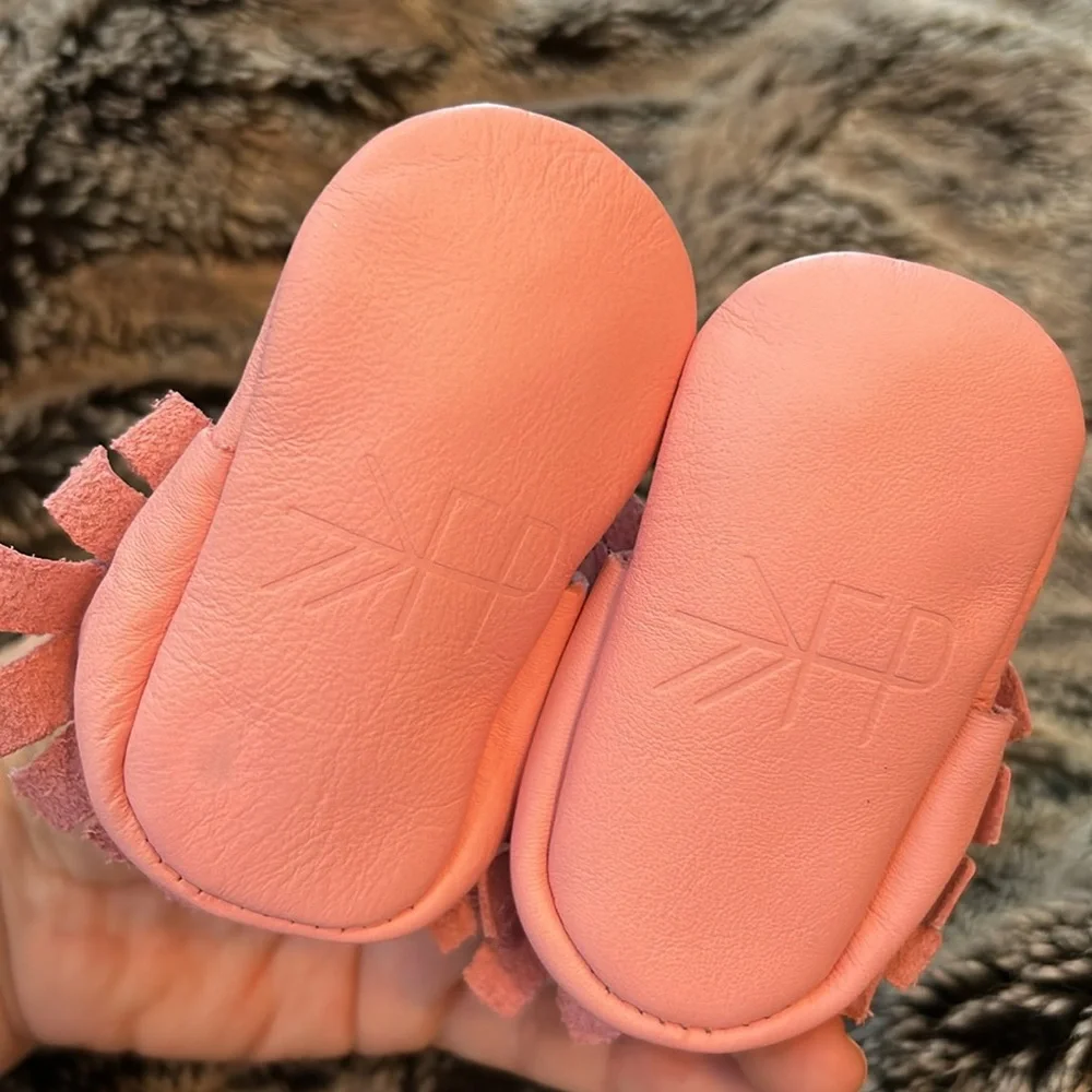 Like New Freshly Picked NB Infant Pink Moccasin sz 0 Premium Leather Made In USA
